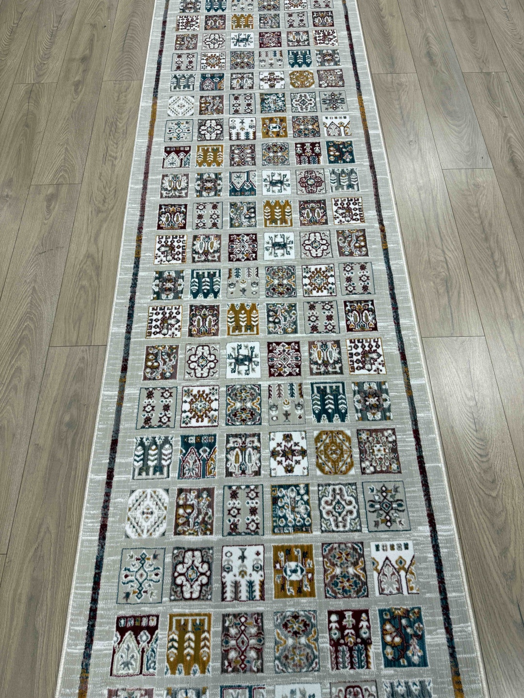 Ковровая дорожка Yusuf Hali короткий ворс, бамбуковый шелк, 100 см x 7 м