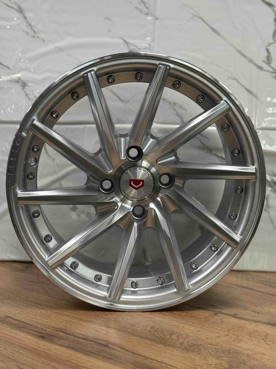 Top Grade 50114 7x15/4x100 D67.1 ET35 4 диска серебристый