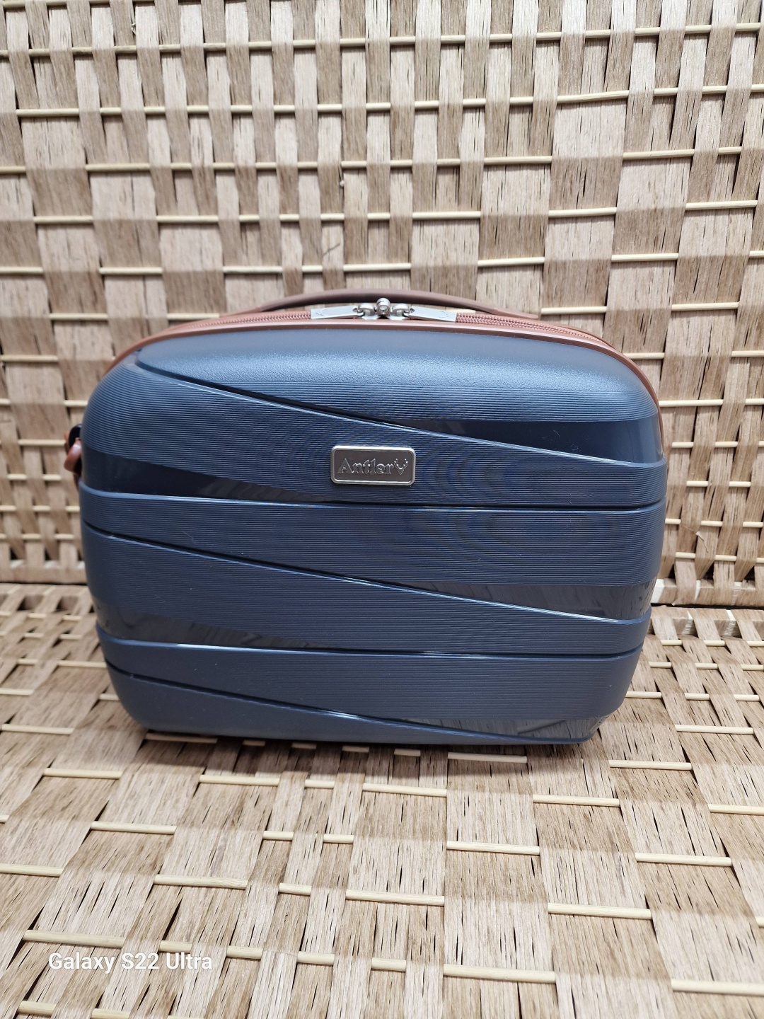 Кейс-пилот Antler GUA8630834 полипропилен 17 л серый