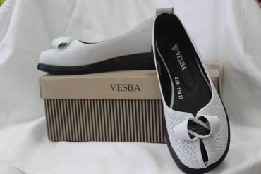 Балетки VESBA белый