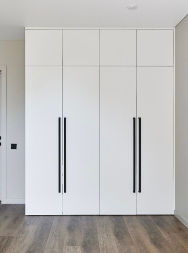 Распашной шкаф Aiba Mebel Dima, 200x260х57 см, белый