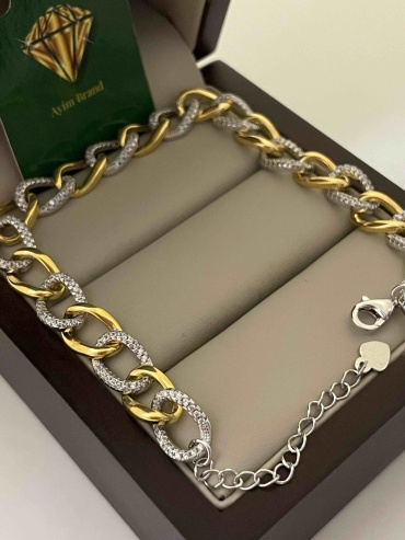 Ayim Brand JJA длина 18 см, вес 12.19 г серебро, плетение панцирное