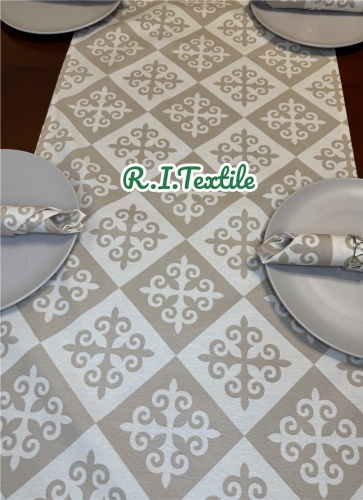 Дорожка с салфетками R.I.Textile 400x50 см, дак, 17 шт