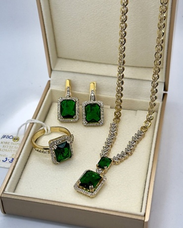 NN Diamonds 320115082 вес 20 г золото, бриллиант, изумруд