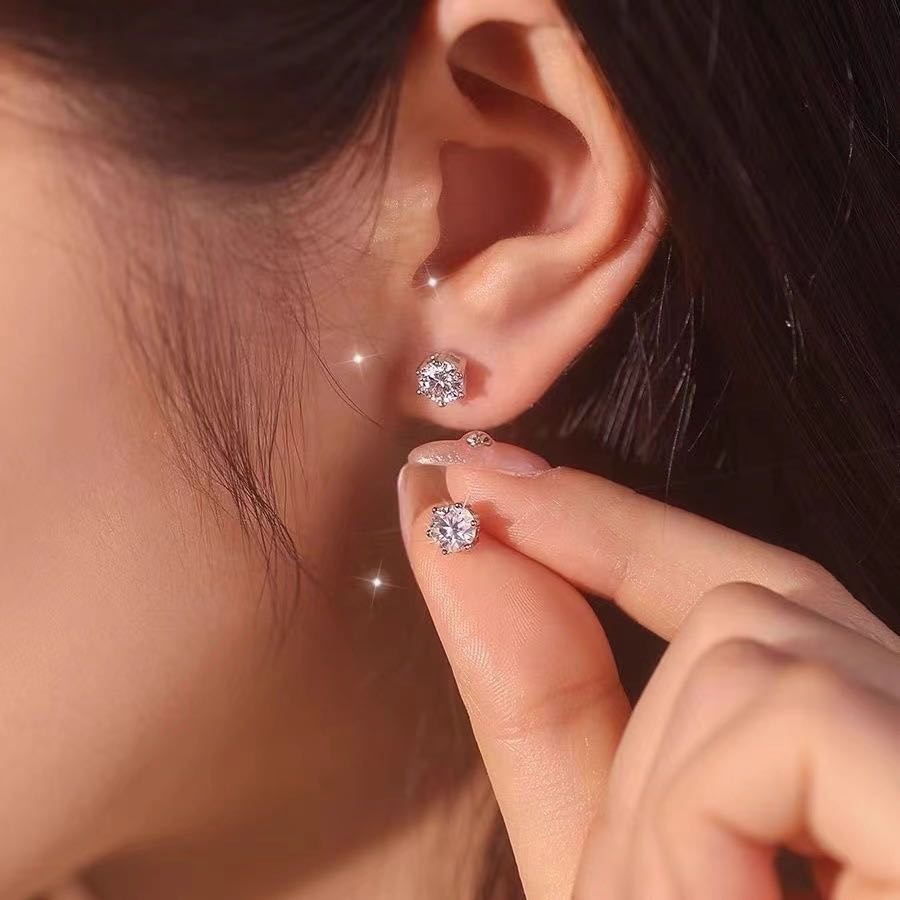 Пусеты СЕРЕБРИКО 0099000 вес 1.2 г серебро, фианит
