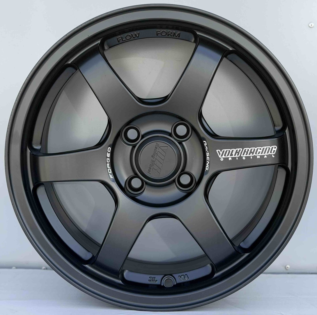 RNO 66014 6.5x15/4x100 D67.1 ET35 4 диска черный матовый