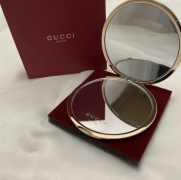 Зеркало карманное Высота 1 см, ширина 7,5 см