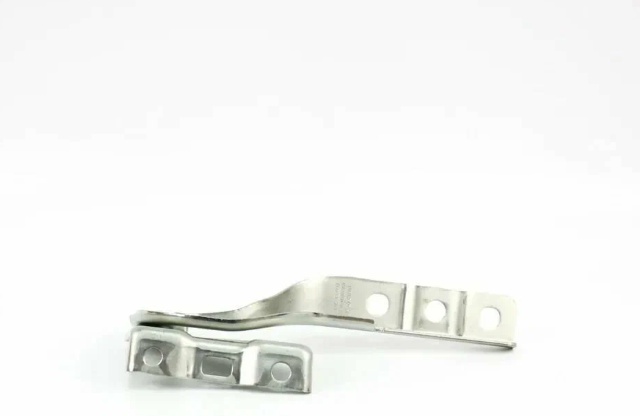 JAC петля 8406100U2400 JAC JS6