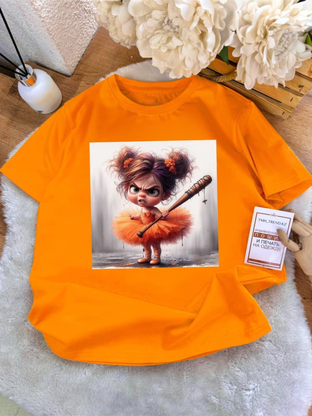 Футболка Девочка с битой Girl TMH_TREND.KZ TMH_TREND.KZ оранжевый