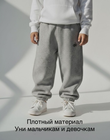 Спортивные брюки серый