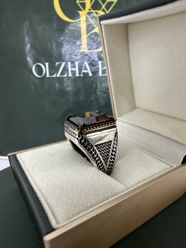 OLZHA BRAND O3 размер 20.5 вес 18 г серебро, гранат
