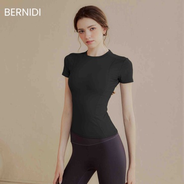 Футболка Bernidi Однотонный черный