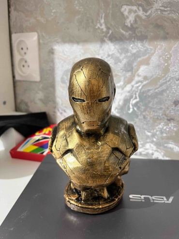 Статуэтка Marvel Железный Человек ДекорГипс 16 см, гипс