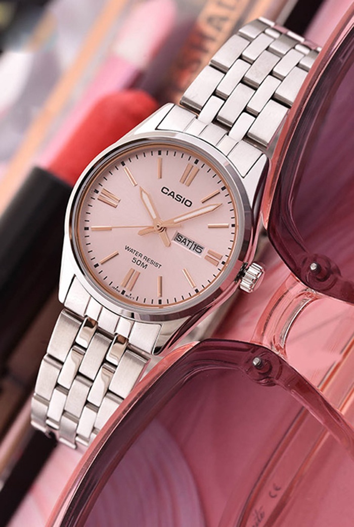 Кварцевые CASIO LTP-1335D-4AVDF нержавеющая сталь