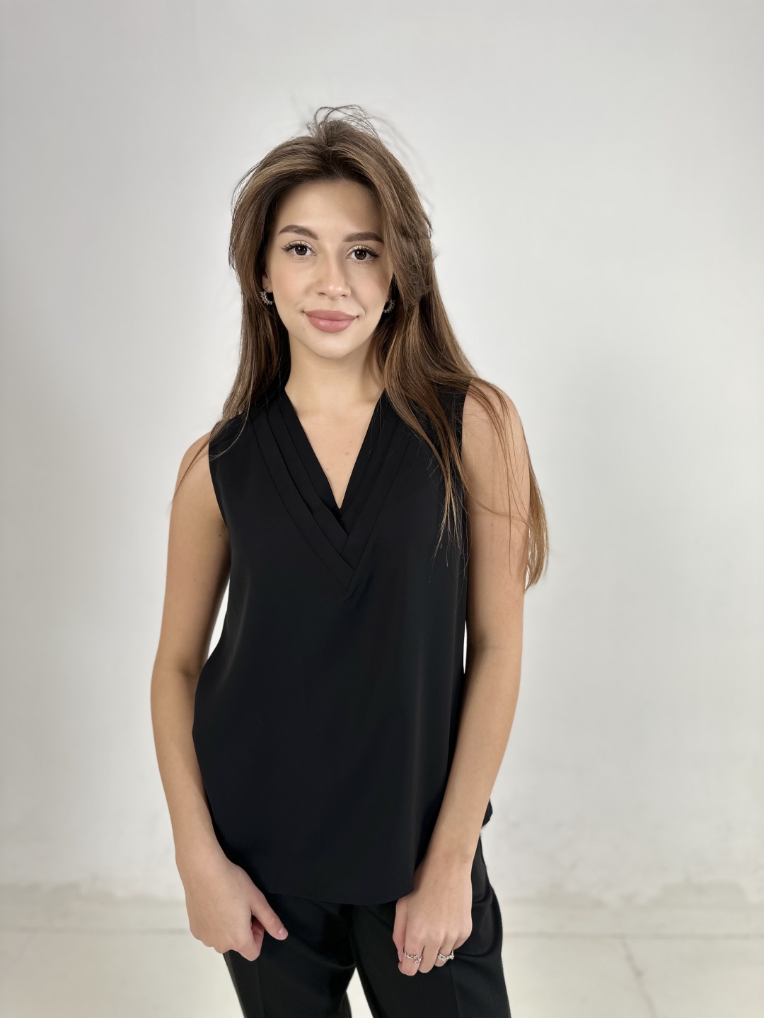 Топ EQ MODA черный