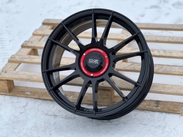 KOKO oz-f8713_2-GLOSS BLACK 8x18/5x100/112 D73.1 ET42 4 диска черный