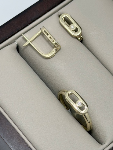 BAQ BRAND 0987766 вес 3.24 г золото, фианит