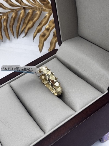 Dinara Gold 616953814 размер 19 вес 1.64 г золото, без вставок