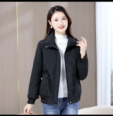 Демисезонная куртка FASHION черный