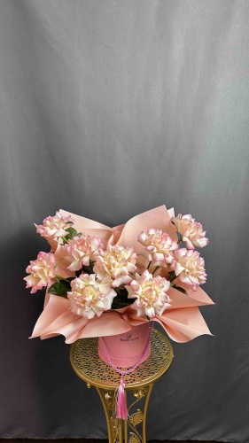 Bloomera Flowers композиция с открыткой роза 9 шт 35 см