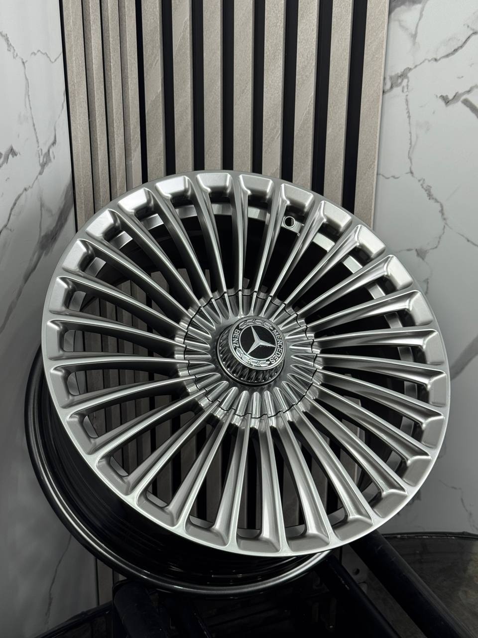 Top Grade Mercedes Benz 202-7 7.5x17/5x112 D66.5 ET35 4 диска графит