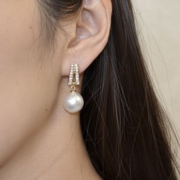 Серьги SA collection бижутерный сплав, фианит, искусственный жемчуг