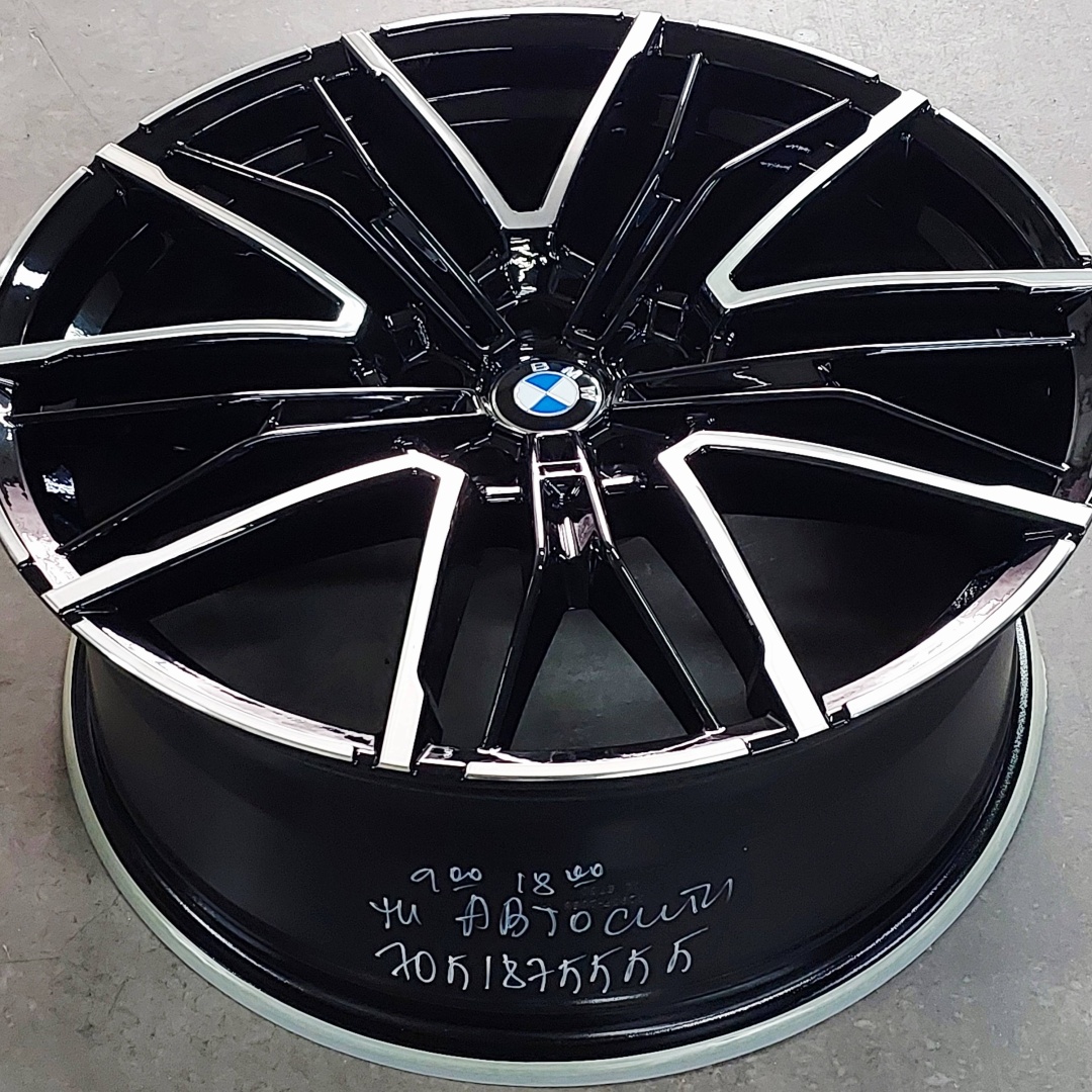 Black Series R20 BMW 8.5JX4 BLACK GLOSSY ТЦ АВТО СИТИ АЛМАТЫ 8.5x20/5x120 D72.6 ET30 4 диска черный, серебристый