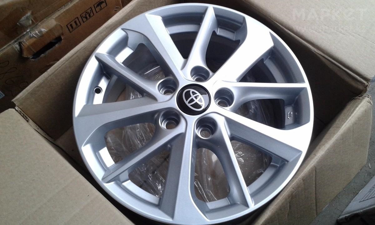 Rainbow Toyota 445 6.5x16/5x114.3 D60.1 ET45 4 диска серебристый