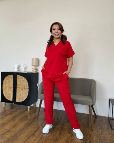 Спецодежда для женщин Doctor Podium красный