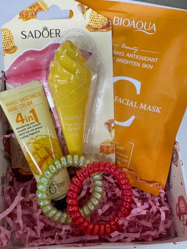 SADOER Beauty box Ice cream 5 предметов набор декоративной косметики для женщин