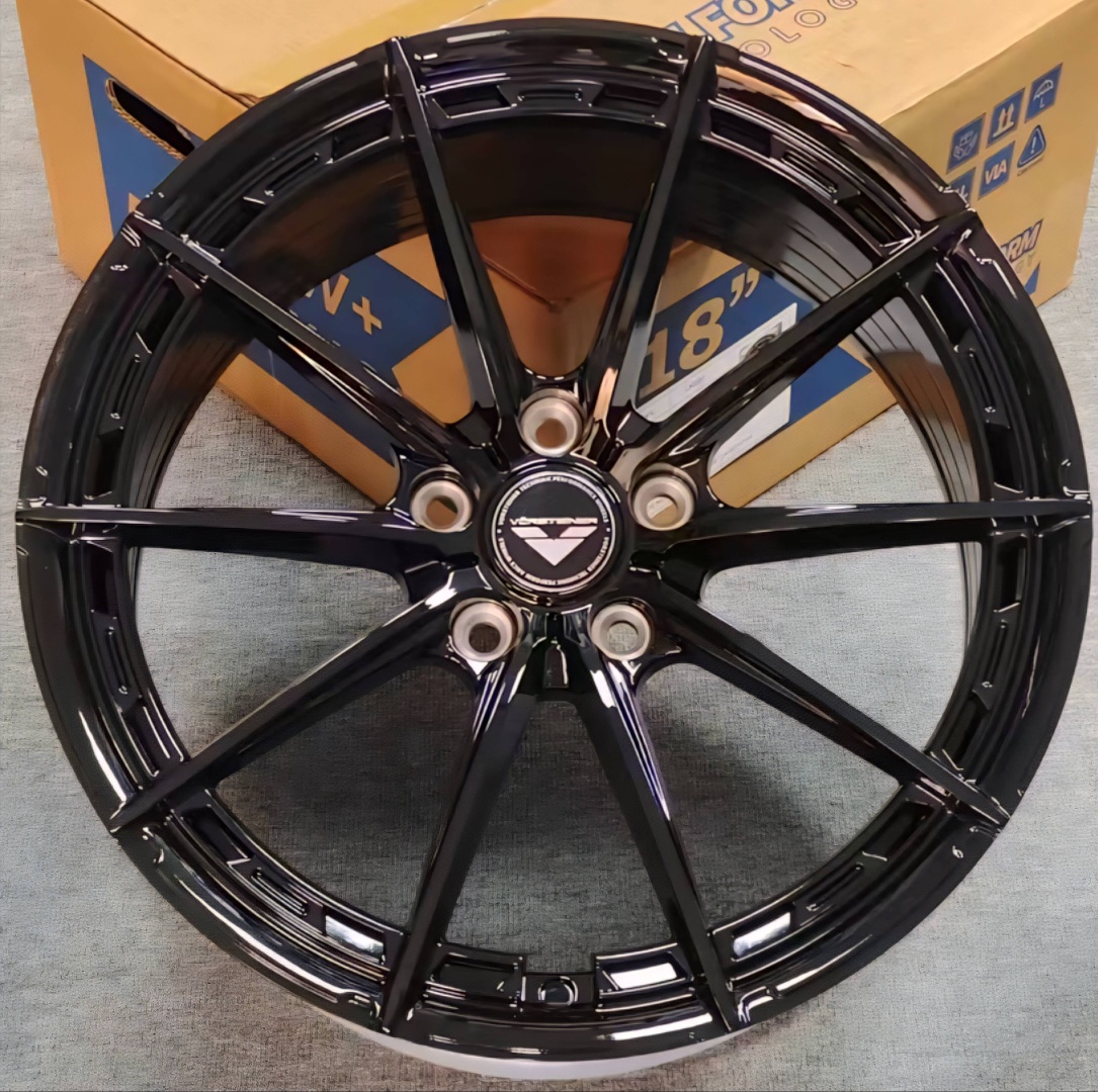 Vorsteiner Vorsteiner 9x18/5x114.3 D73.1 ET38 4 диска черный