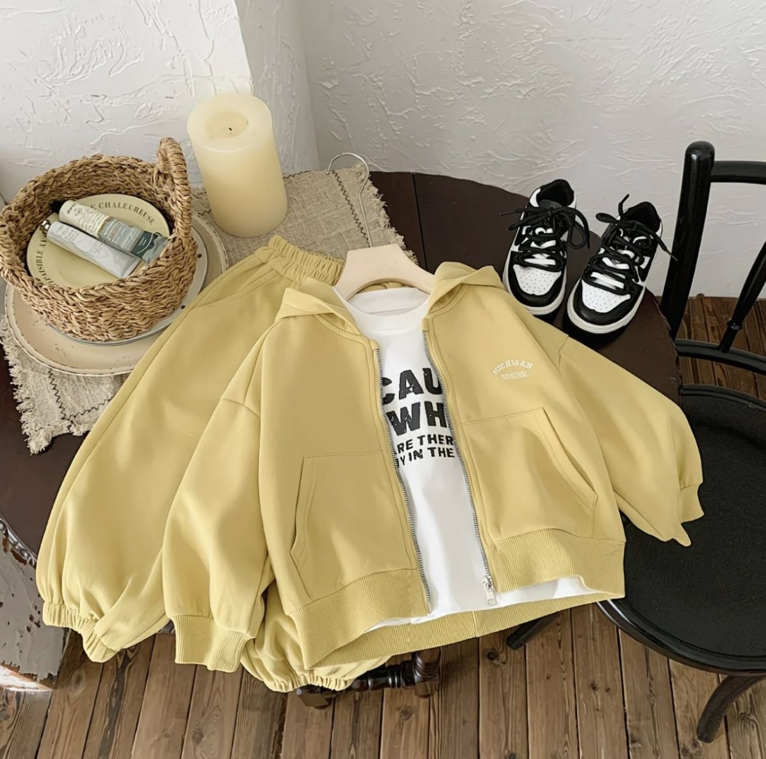 Спортивный костюм AMISHOP горчичный