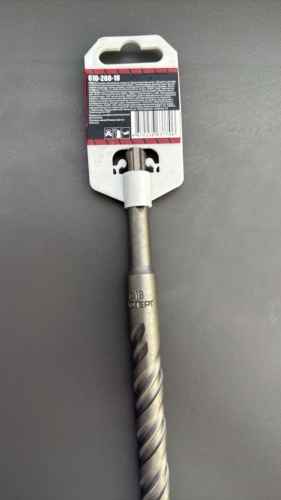 Бур SDS-plus Эксперт 610-260-18, 18х260 мм, 1 шт
