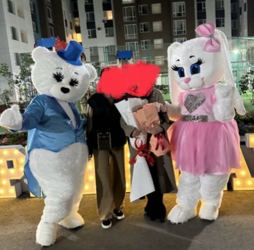 Карнавальный костюм Мишка и Зайка Карнавальные костюмы белый, бежевый